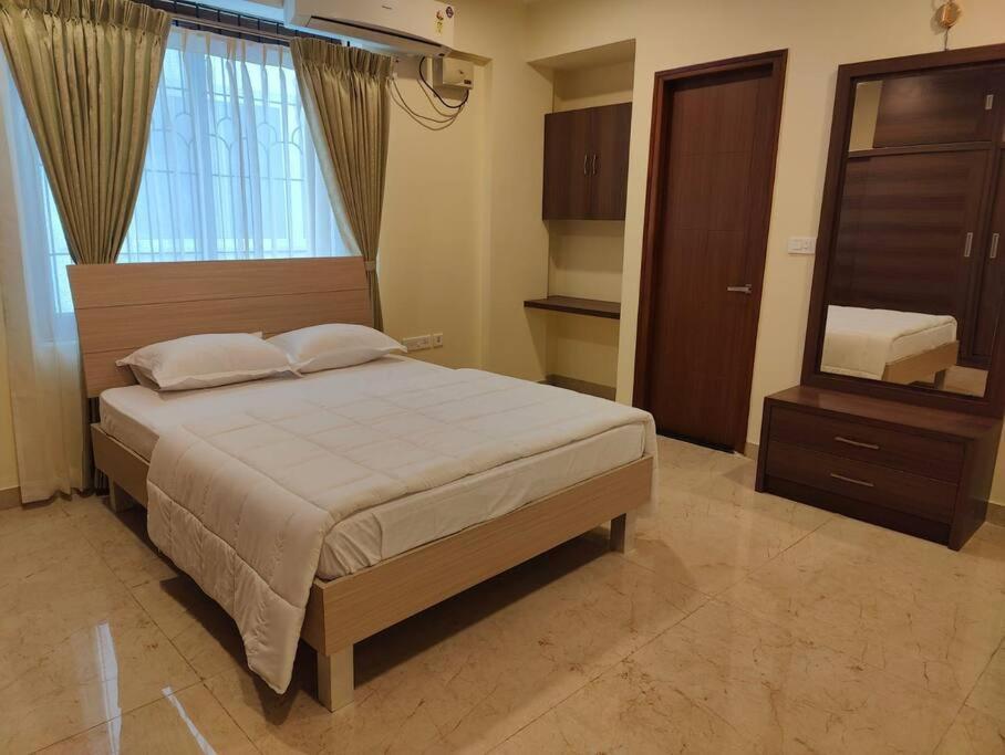 Tara Suites Premium Rooms In Central Indiranagar بنغالور المظهر الخارجي الصورة