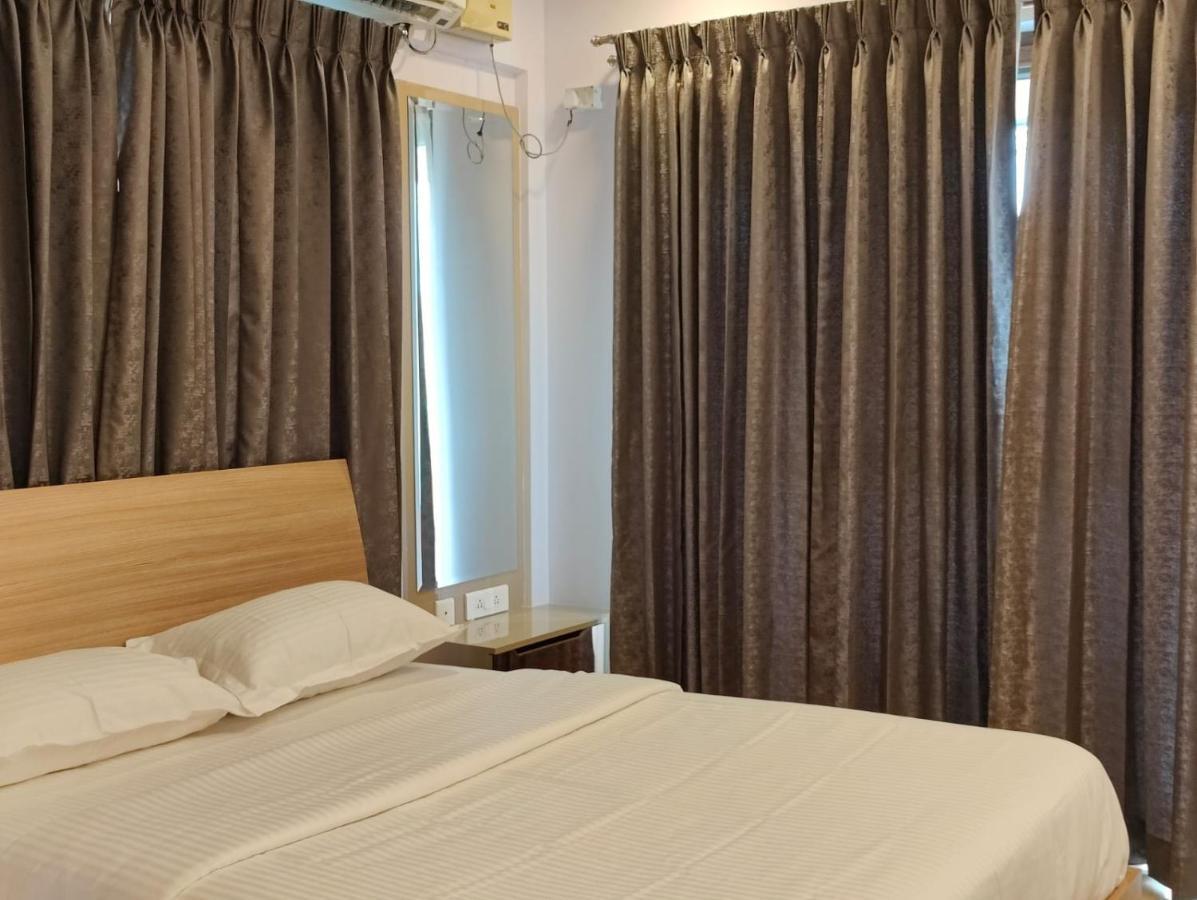 Tara Suites Premium Rooms In Central Indiranagar بنغالور المظهر الخارجي الصورة